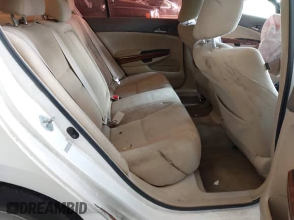 2009 Honda Accord EX z VIN 1HGCP26709A143791, wystawiony jako IAAI lot #42648431 z przebiegiem 174 359 mil mil oraz . Historia ofert i sprzedaży dostępna na DreamBid. Obrazek 8.