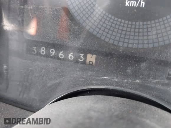 1988 GMC Sierra 1500 с VIN 1GTDK14K7JZ536955, выставлен на аукционе IAAI как лот 41957935 с пробегом 389 663 миль миль и . История ставок и продаж доступна на DreamBid. Изображение 15.