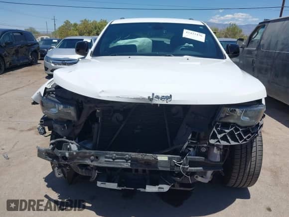 2019 Jeep Grand Cherokee Altitude с VIN 1C4RJEAG8KC672676, выставлен на аукционе IAAI как лот 42433476 с пробегом 40 990 миль миль и . История ставок и продаж доступна на DreamBid. Изображение 12.
