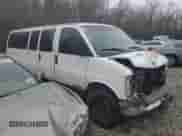 2002 Chevrolet Express with VIN 1GAHG39RX21192437, listed as a Copart auction lot 49140035 with 195,434 mi miles and Salvage title. Bid and sale history available at DreamBid. Image 4.