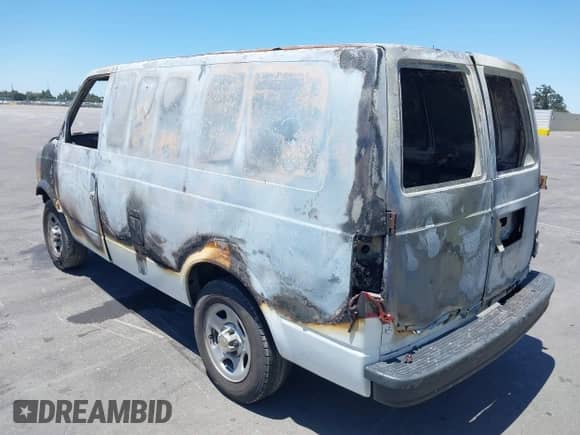 2005 Chevrolet Astro Cargo z VIN 1GCDM19X75B106839, wystawiony jako IAAI lot #42645770 z przebiegiem Nie podano mil oraz . Historia ofert i sprzedaży dostępna na DreamBid. Obrazek 3.