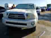 2010 Toyota Tacoma z VIN 5TELU4EN8AZ687095, wystawiony jako Copart lot #71690205 z przebiegiem 219 899 mil mil oraz Nie do naprawy • Non repairable. Historia ofert i sprzedaży dostępna na DreamBid. Obrazek 11.