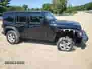 2022 Jeep Wrangler Unlimited Sport z VIN 1C4HJXDG5NW155504, wystawiony jako Copart lot #70189964 z przebiegiem 44 101 mil mil oraz Szkoda całkowita • Salvage title. Historia ofert i sprzedaży dostępna na DreamBid. Obrazek 4.