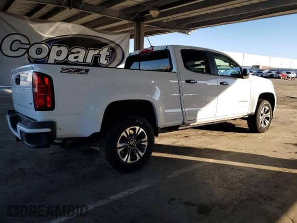 2021 Chevrolet Colorado 4WD Z71 with VIN 1GCGTDEN5M1146427, listed as a Copart auction lot 85643145 with 61,160 mi miles and Salvage title. Bid and sale history available at DreamBid. Image 3.