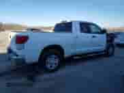2012 Toyota Tundra z VIN 5TFRU5F1XCX027582, wystawiony jako Copart lot #85649634 z przebiegiem 267 030 mil mil oraz Szkoda całkowita • Salvage title. Historia ofert i sprzedaży dostępna na DreamBid. Obrazek 3.