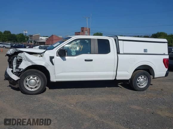 2022 Ford F-150 XL с VIN 1FTFX1E50NKE46158, выставлен на аукционе IAAI как лот 42858834 с пробегом 78 776 миль миль и . История ставок и продаж доступна на DreamBid. Изображение 17.