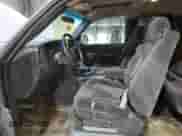 2001 Chevrolet Silverado 2500 с VIN 1GCGK29U41Z179506, выставлен на аукционе Copart как лот 41339935 с пробегом 150 148 миль миль и Чистый • Clean title. История ставок и продаж доступна на DreamBid. Изображение 7.