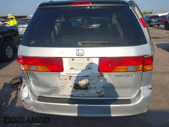 2002 Honda Odyssey EX с VIN 2HKRL18622H529775, выставлен на аукционе IAAI как лот 43034668 с пробегом 178 858 миль миль и . История ставок и продаж доступна на DreamBid. Изображение 16.