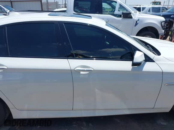 2015 BMW 5 Series 535i xDrive with VIN WBA5B3C5XFD548773, listed as a IAAI auction lot 42669356 with 127,415 mi miles and . Bid and sale history available at DreamBid. Image 13.