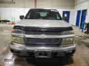 2004 Chevrolet Colorado 1SE LS Z71 with VIN 1GCDS136948192608, listed as a Copart auction lot 44221495 with 198,215 mi miles and Salvage title. Bid and sale history available at DreamBid. Image 5.
