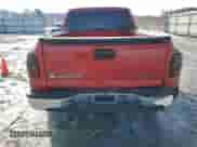 2005 Chevrolet Silverado 1500 z VIN 1GCEC14T85Z331547, wystawiony jako Copart lot #88921415 z przebiegiem 174 810 mil mil oraz Czysty tytuł • Clean title. Historia ofert i sprzedaży dostępna na DreamBid. Obrazek 6.