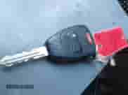 2008 Jeep Wrangler Unlimited X z VIN 1J4GA39198L652015, wystawiony jako IAAI lot #42062691 z przebiegiem 127 804 mil mil oraz . Historia ofert i sprzedaży dostępna na DreamBid. Obrazek 11.