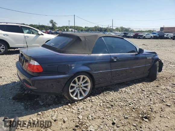 2005 BMW 3 Series 325Ci with VIN WBABW33425PL34971, listed as a Copart auction lot 71402755 with 101,091 mi miles and Salvage title. Bid and sale history available at DreamBid. Image 3.