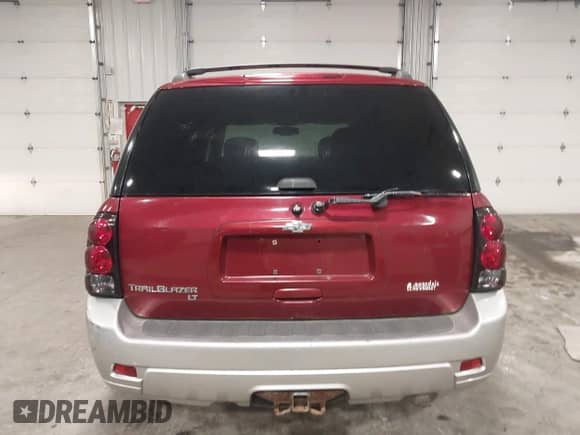 2006 Chevrolet TrailBlazer LT z VIN 1GNDT13S162161988, wystawiony jako IAAI lot #42765853 z przebiegiem 139 599 mil mil oraz . Historia ofert i sprzedaży dostępna na DreamBid. Obrazek 16.