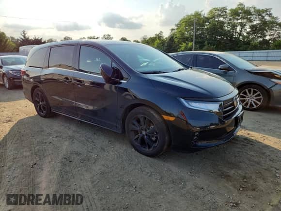 2024 Honda Odyssey Sport z VIN 5FNRL6H78RB070900, wystawiony jako Copart lot #66307385 z przebiegiem 9 570 mil mil oraz Szkoda całkowita • Salvage title. Historia ofert i sprzedaży dostępna na DreamBid. Obrazek 4.