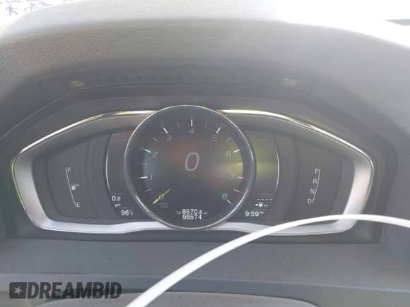 2015 Volvo S60 T5 Drive-E Premier with VIN YV140MFK6F1346875, listed as a IAAI auction lot 42004365 with 98,574 mi miles and . Bid and sale history available at DreamBid. Image 7.