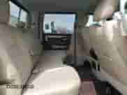 2018 Ram 1500 Big Horn z VIN 1C6RR6LM9JS225805, wystawiony jako Copart lot #50324825 z przebiegiem 98 325 mil mil oraz Czysty tytuł • Clean title. Historia ofert i sprzedaży dostępna na DreamBid. Obrazek 10.