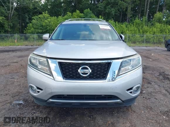 2013 Nissan Pathfinder SV with VIN 5N1AR2MN8DC620994, listed as a IAAI auction lot 42658666 with 199,814 mi miles and . Bid and sale history available at DreamBid. Image 6.