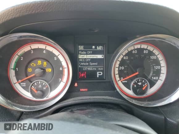 2011 Dodge Durango Citadel z VIN 1D4SE5GT6BC594816, wystawiony jako Copart lot #82219075 z przebiegiem 137 466 mil mil oraz Czysty tytuł • Clean title. Historia ofert i sprzedaży dostępna na DreamBid. Obrazek 9.