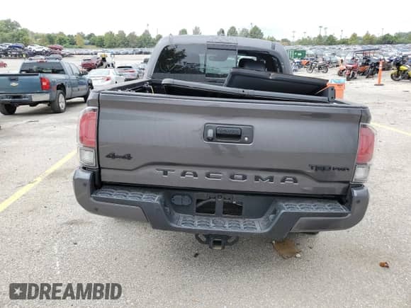 2020 Toyota Tacoma SR5 with VIN 5TFCZ5AN6LX221818, listed as a Copart auction lot 81645745 with 19,809 mi miles and Salvage title. Bid and sale history available at DreamBid. Image 6.