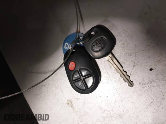 2013 Toyota Sienna LE with VIN 5TDJK3DC5DS051372, listed as a IAAI auction lot 42313353 with 174,638 mi miles and . Bid and sale history available at DreamBid. Image 11.