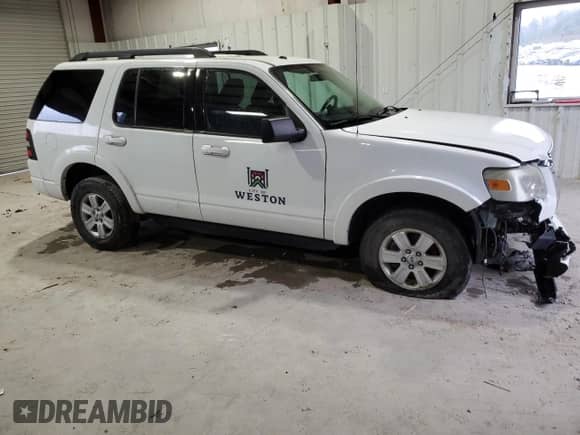 2010 Ford Explorer with VIN 1FMEU7D88AUA90572, listed as a Copart auction lot 85647904 with 63,981 mi miles and Salvage title. Bid and sale history available at DreamBid. Image 4.