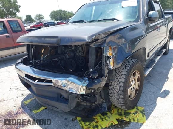 2011 Chevrolet Silverado 1500 LT с VIN 3GCPCSEA9BG202000, выставлен на аукционе IAAI как лот 43096956 с пробегом 146 792 миль миль и . История ставок и продаж доступна на DreamBid. Изображение 6.