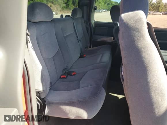 2006 GMC Sierra 1500 SLE1 с VIN 1GTEC19Z16Z199875, выставлен на аукционе Copart как лот 57241805 с пробегом 200 094 миль миль и Списание • Salvage title. История ставок и продаж доступна на DreamBid. Изображение 10.