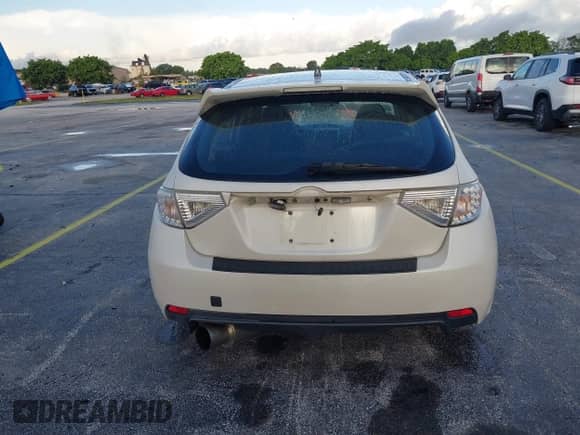 2011 Subaru WRX WRX Limited с VIN JF1GR7E69BG833144, выставлен на аукционе IAAI как лот 42949682 с пробегом 180 311 миль миль и . История ставок и продаж доступна на DreamBid. Изображение 16.