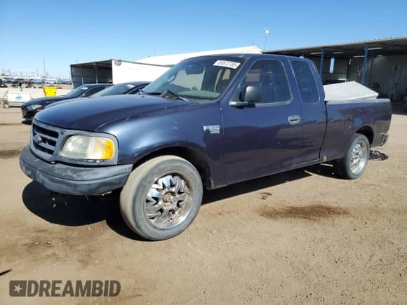 1999 Ford F-150 с VIN 1FTRX17W2XNB71414, выставлен на аукционе Copart как лот 86872795 с пробегом Не указан миль и Чистый • Clean title. История ставок и продаж доступна на DreamBid. Изображение 1.