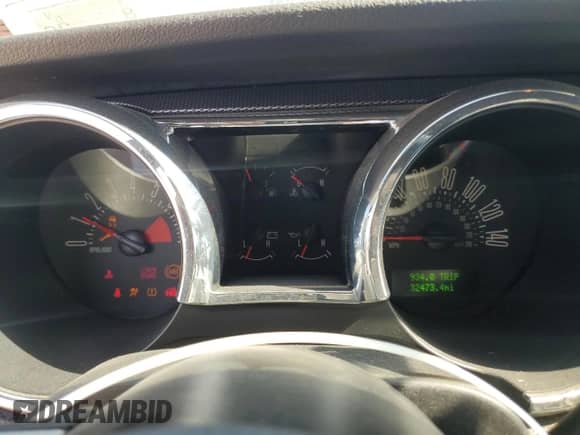 2009 Ford Mustang GT z VIN 1ZVHT85HX95109148, wystawiony jako Copart lot #80126205 z przebiegiem 32 473 mil mil oraz Szkoda całkowita • Salvage title. Historia ofert i sprzedaży dostępna na DreamBid. Obrazek 9.