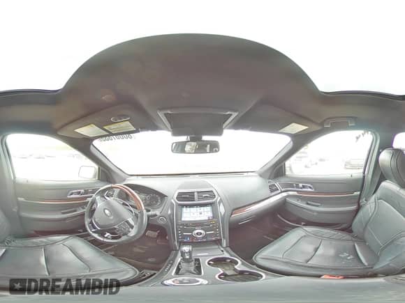 2018 Ford Explorer Platinum с VIN 1FM5K8HT9JGA65575, выставлен на аукционе Copart как лот 80067885 с пробегом 127 549 миль миль и Списание • Salvage title. История ставок и продаж доступна на DreamBid. Изображение 15.