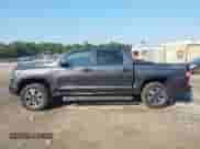 2018 Toyota Tundra SR5 с VIN 5TFDW5F12JX763868, выставлен на аукционе IAAI как лот 43233814 с пробегом 86 210 миль миль и . История ставок и продаж доступна на DreamBid. Изображение 14.