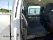 2011 Chevrolet Silverado 3500HD DRW Work Truck z VIN 1GC4KZCG4BF214952, wystawiony jako Copart lot #64857305 z przebiegiem 202 049 mil mil oraz Szkoda całkowita • Salvage title. Historia ofert i sprzedaży dostępna na DreamBid. Obrazek 10.