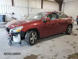 2013 Volvo S60 T5 с VIN YV1612FH5D2206273, выставлен на аукционе Copart как лот 68869365 с пробегом Не указан миль и Списание • Salvage title. История ставок и продаж доступна на DreamBid. Изображение 1.