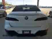 2023 BMW 7 Series 740i z VIN WBA23EH06PCN46468, wystawiony jako Copart lot #68544355 z przebiegiem Nie podano mil oraz Nie do naprawy • Non repairable. Historia ofert i sprzedaży dostępna na DreamBid. Obrazek 6.