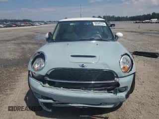 2013 MINI Hardtop S with VIN WMWSV3C50DT392465, listed as a Copart auction lot 58340735 with 40,731 mi miles and Salvage title. Bid and sale history available at DreamBid. Image 5.