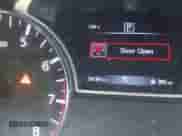 2020 Nissan Pathfinder S z VIN 5N1DR2AN0LC598957, wystawiony jako IAAI lot #42341559 z przebiegiem 34 189 mil mil oraz . Historia ofert i sprzedaży dostępna na DreamBid. Obrazek 16.