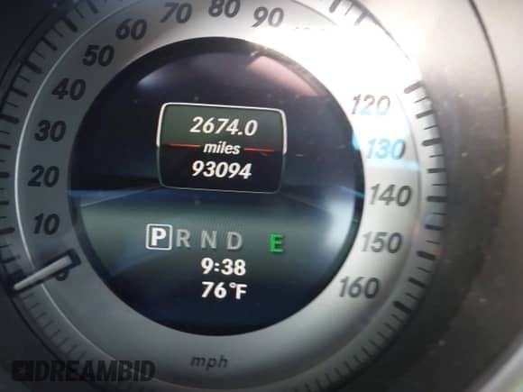 2014 Mercedes-Benz C 250 Sport with VIN WDDGF4HB0EA960873, listed as a IAAI auction lot 43525113 with 93,094 mi miles and . Bid and sale history available at DreamBid. Image 7.