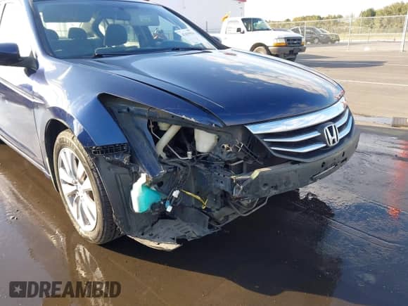 2012 Honda Accord EX с VIN 1HGCP2F76CA060101, выставлен на аукционе IAAI как лот 43415916 с пробегом 228 580 миль миль и . История ставок и продаж доступна на DreamBid. Изображение 6.