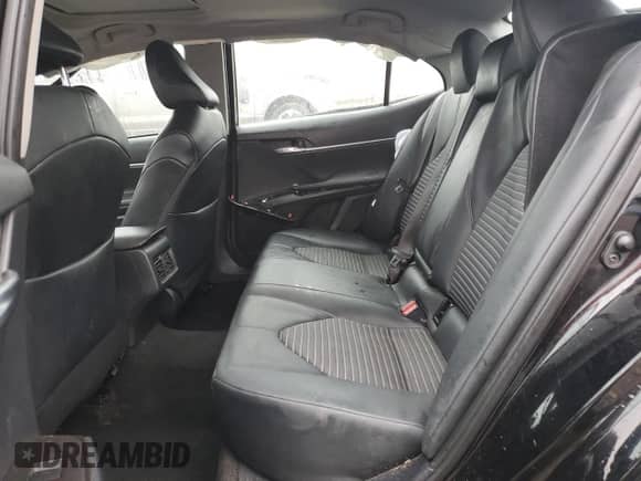 2021 Toyota Camry SE z VIN 4T1S11AK4MU543468, wystawiony jako Copart lot #60939165 z przebiegiem 30 311 mil mil oraz Szkoda całkowita • Salvage title. Historia ofert i sprzedaży dostępna na DreamBid. Obrazek 10.