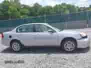 2008 Chevrolet Malibu Classic LS 2FL с VIN 1G1ZS58N38F100125, выставлен на аукционе IAAI как лот 42641184 с пробегом 224 725 миль миль и . История ставок и продаж доступна на DreamBid. Изображение 14.