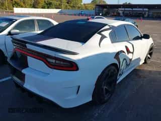 2019 Dodge Charger SRT Hellcat с VIN 2C3CDXL90KH732071, выставлен на аукционе IAAI как лот 43431982 с пробегом 54 951 миль миль и . История ставок и продаж доступна на DreamBid. Изображение 4.