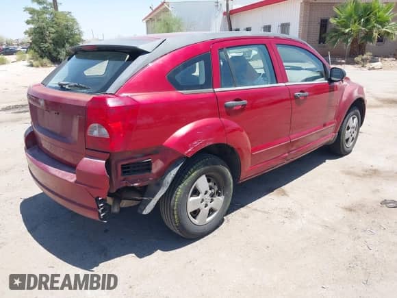 2008 Dodge Caliber SE with VIN 1B3HB28B58D629547, listed as a IAAI auction lot 42533724 with 121,204 mi miles and . Bid and sale history available at DreamBid. Image 4.