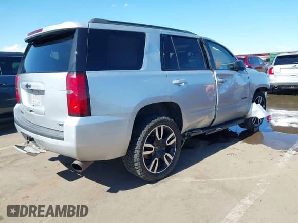 2018 Chevrolet Tahoe Premier с VIN 1GNSKCKJ3JR265400, выставлен на аукционе IAAI как лот 43437937 с пробегом Не указан миль и . История ставок и продаж доступна на DreamBid. Изображение 4.