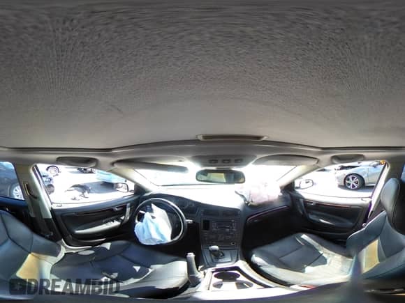 2004 Volvo S60 с VIN YV1RS59VX42392874, выставлен на аукционе IAAI как лот 43054378 с пробегом Не указан миль и . История ставок и продаж доступна на DreamBid. Изображение 18.