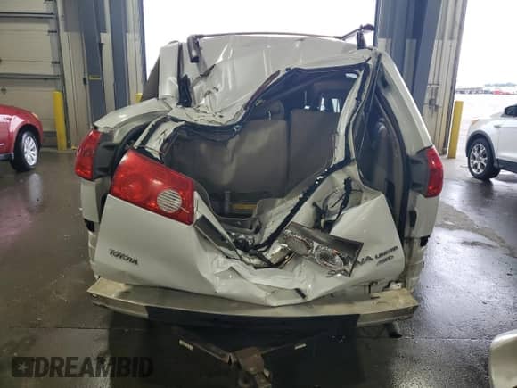 2006 Toyota Sienna XLE z VIN 5TDBA22C06S065249, wystawiony jako Copart lot #67028185 z przebiegiem 254 862 mil mil oraz Nie do naprawy • Non repairable. Historia ofert i sprzedaży dostępna na DreamBid. Obrazek 6.