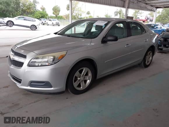 2013 Chevrolet Malibu LS with VIN 1G11B5SAXDF319290, listed as a IAAI auction lot 43471011 with 67,097 mi miles and . Bid and sale history available at DreamBid. Image 17.