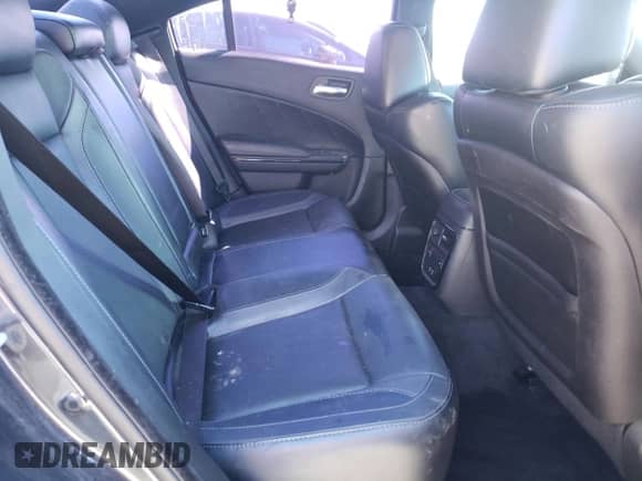 2016 Dodge Charger SXT z VIN 2C3CDXHG0GH132813, wystawiony jako Copart lot #82379675 z przebiegiem 92 540 mil mil oraz Szkoda całkowita • Salvage title. Historia ofert i sprzedaży dostępna na DreamBid. Obrazek 10.