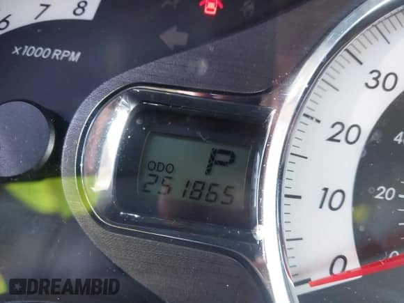 2013 Toyota Sienna SE with VIN 5TDXK3DC5DS366957, listed as a IAAI auction lot 43209813 with 251,865 mi miles and . Bid and sale history available at DreamBid. Image 15.